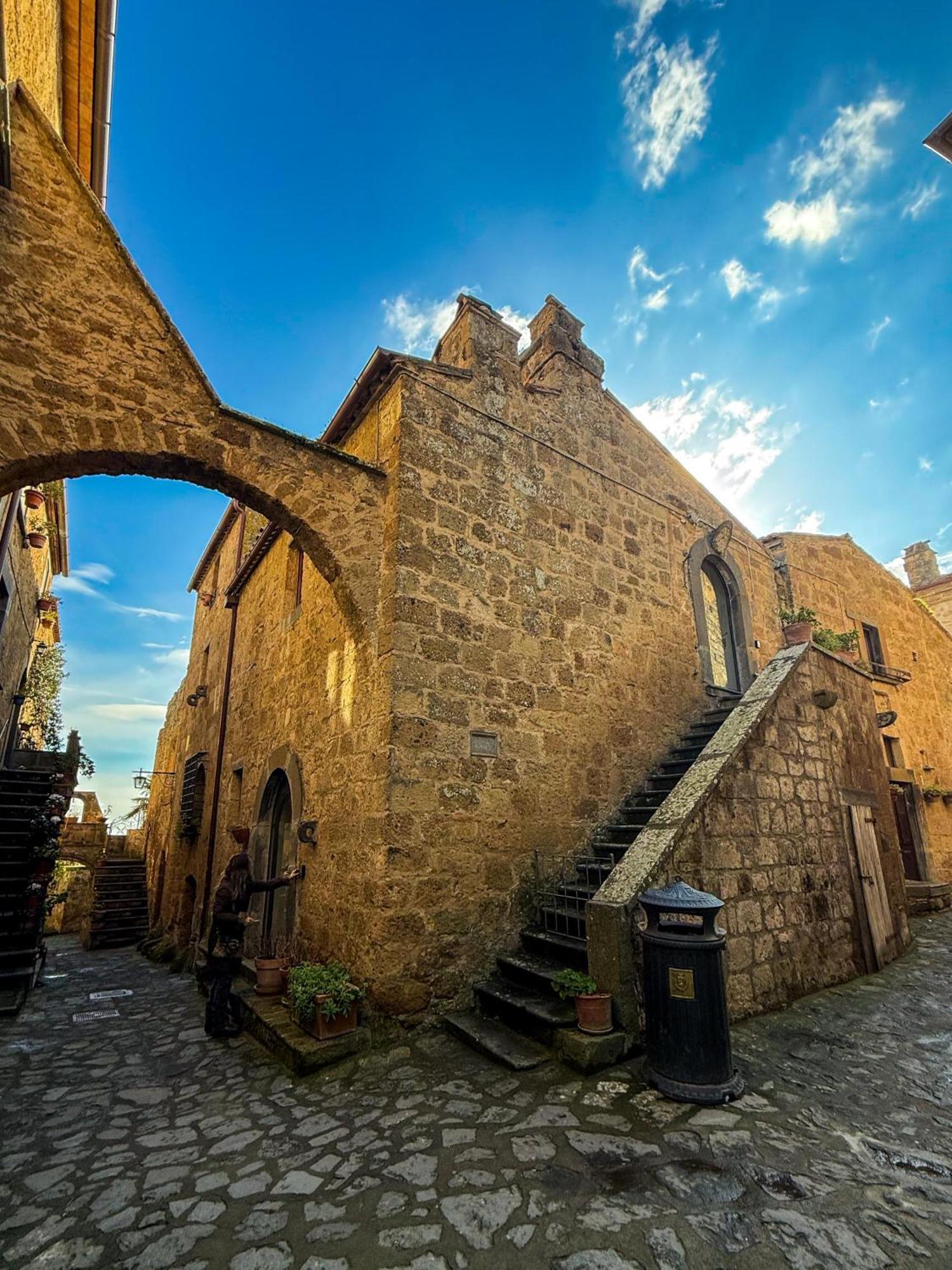 Case Di Civita Bagnoregio Exterior photo